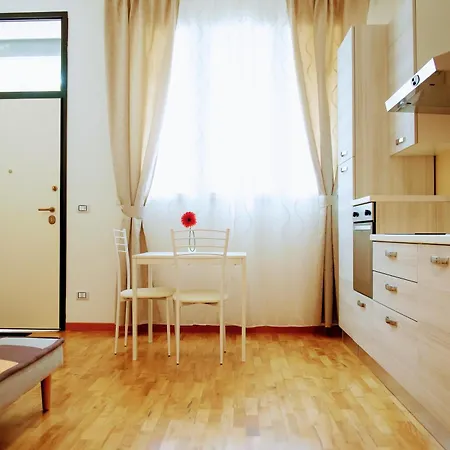 051 Styling Lägenhet Bologna